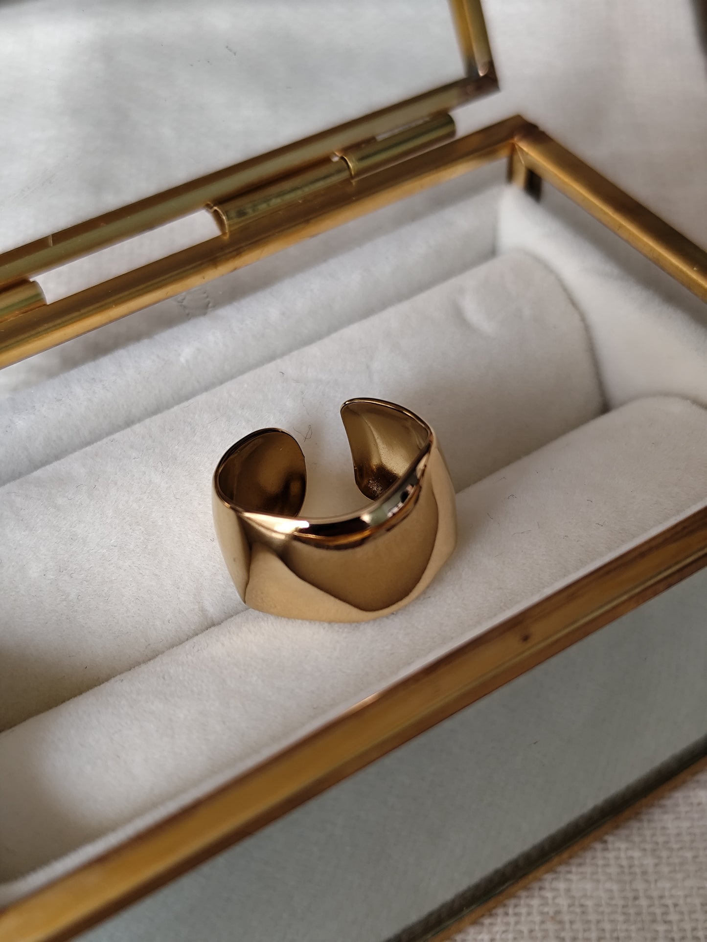 Bague épaisse