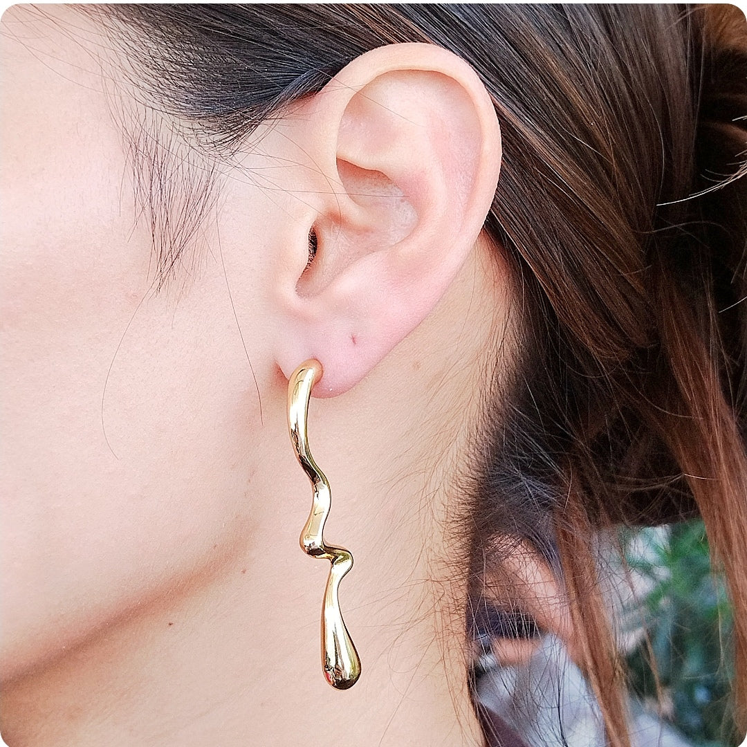 Boucles d'oreilles longue goute irrégulière