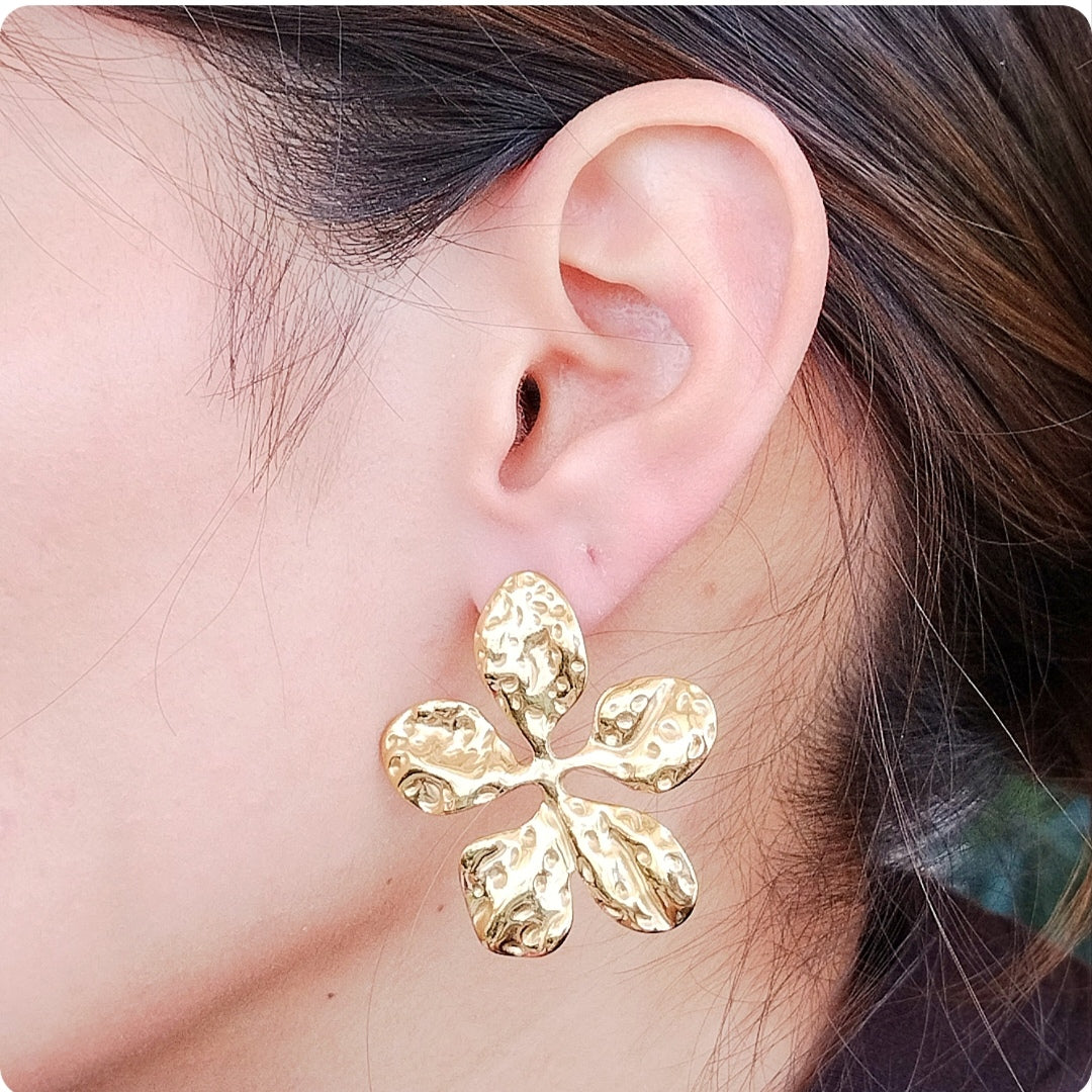 Boucles d'oreilles Fleurs texturés