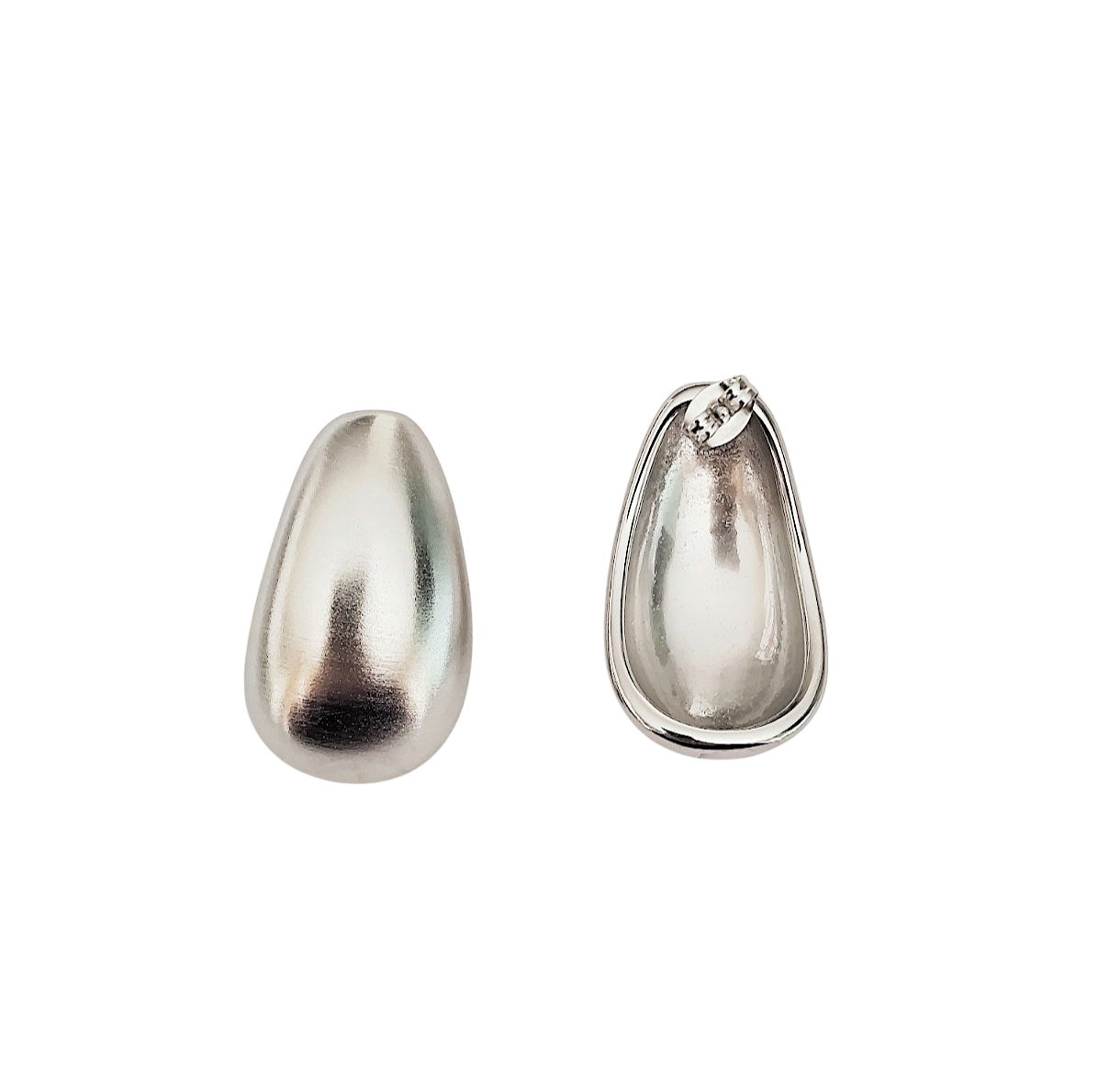 Boucles d'oreilles gouttes mattes