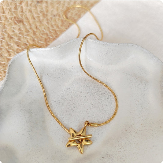 Collier  fermeture étoile