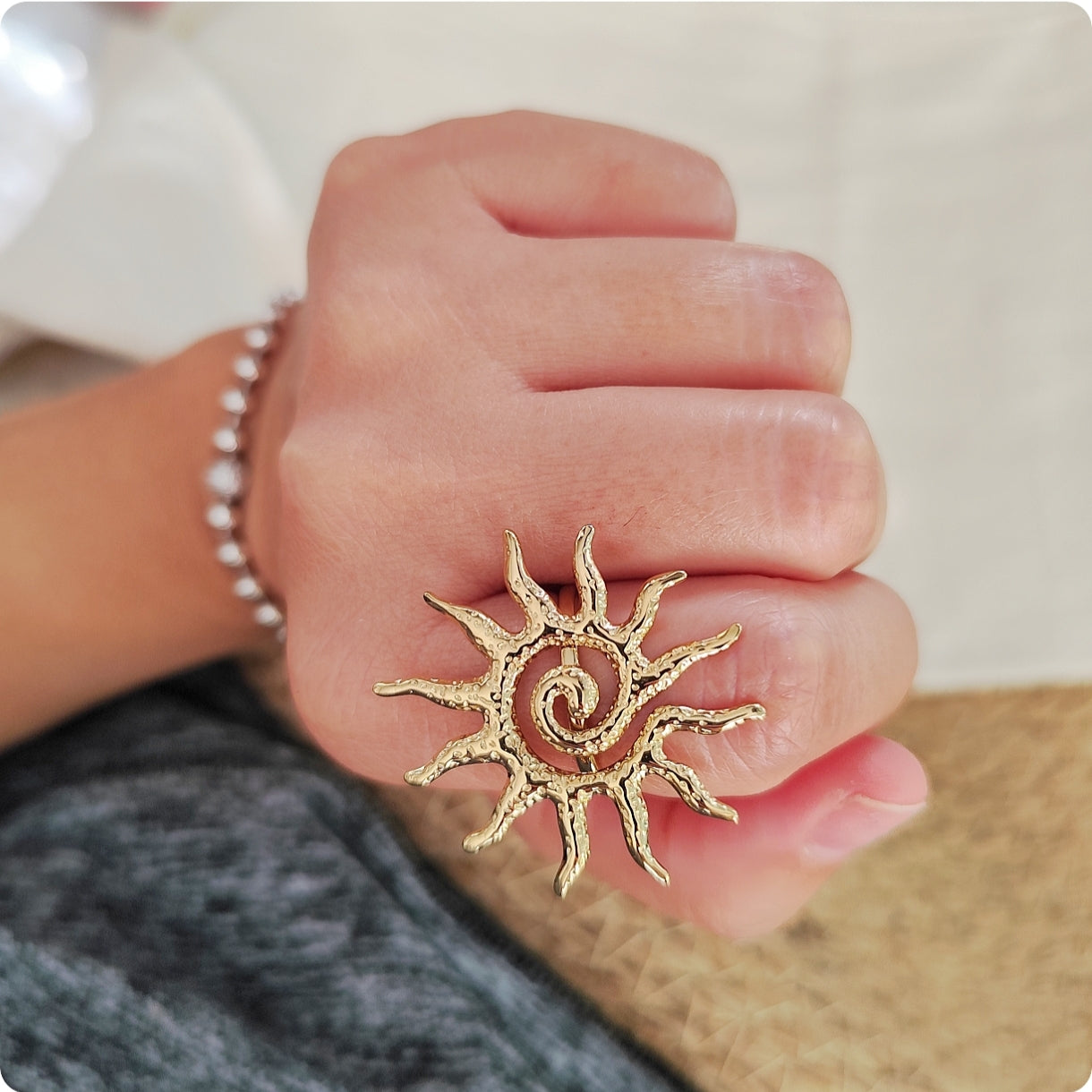 Bague grand soleil