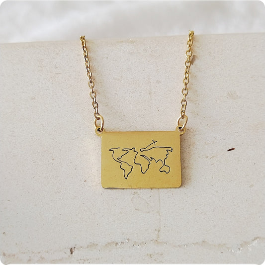 Collier carte mondiale