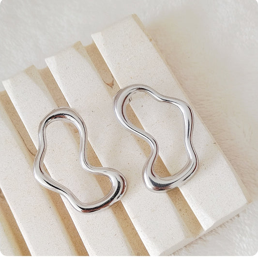 Boucles d'oreilles cercle fondue